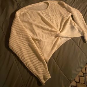 White crop twisted sweater